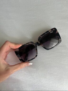 QUAY Sunglasses